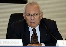 Alla fine del giuramento il neo ministro dell'istruzione dichiara il suo intento di voler aprire al più presto tutte le scuole.a cura di jessica. Patrizio Bianchi Chi E Il Ministro Dell Istruzione Del Governo Draghi