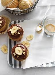 Recette De Ricardo De Muffins Aux Bananes Glacage Choco Arachide Muffin Banane Muffins Ricardo Recette