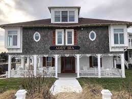 9 Beach Wedding Venues In Delaware For The Ultimate Seaside Soiree Wedding Venues Beach Delaware Beaches Beach Wedding