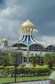 Kementerian pengangkutan akan berbincang dengan ketua menteri pulau pinang mengenai isu perkhidmatan feri di negeri itu. Malaysia Masjid Negeri Pulau Pinang George Town Pulau Pinang Arsitektur Futuristik Arsitektur Islamis Arsitektur Islami