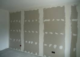 I have a late 50's early 60's home with plaster over drywall backer (about 1″ thick). Plastering And Jointing Residential Painter Un Peintre Pro