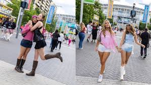 What Are Fans Wearing to Harry Styles’ ‘Together, Together Tour?’