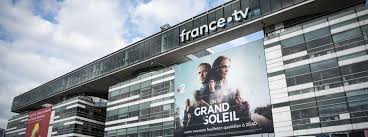 Sur le tournage du 256e épisode d'un si grand soleil, près de montpellier. Un Si Grand Soleil Quand La Fiction Haut De Gamme Prend Le Rythme Du Flux Magic Hour