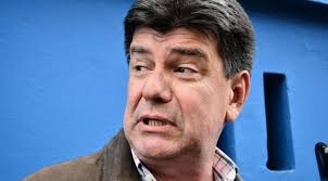 Bianca padece atrofia muscular espinal (ame) y como está cerca de cumplir los 2 años, antes de llegar a esa edad la comisión nacional de bioética del ministerio de salud pública emitió un dictamen en el caso de la niña y aseguró que la aplicación de la cura no tendría resultados bajo el alegato de que. Hoy Efrain En Modo Oportunista Via Twitter Se Expreso Sobre El Caso Bianca Y Critico Al Gobierno