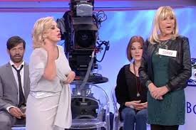 Domani, sabato 20 marzo, maria de filippi apre le danze della fase. Uomini E Donne Gemma Galgani Malore La Reazione Di Tina Cipollari