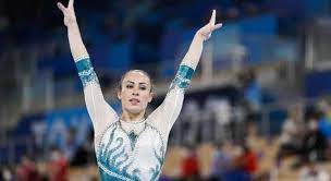 La brasiliana andrade (argento al concorso generale) esce di pedana alla prima diagonale e quindi prende un decimo di penalità. A Che Ora Vanessa Ferrari Finale Corpo Libero Olimpiadi Minuto Esatto Di Gara Programma Esercizio Orario Tv Oa Sport