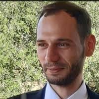 11100+ profils pour “Mosca”