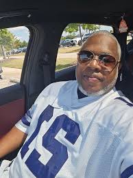 I'm 39 from DC I love Whitney Houston Toni Braxton, Luther Vandross, etc.  I'm a Dallas cowboy fire. I love WWE. I'm real chill lay back. I spent a  lot of time