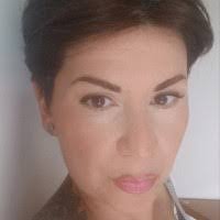 Linda Leonetti's Instagram, Twitter & Facebook