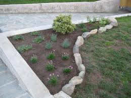Decorare Il Giardino Con I Sassi Idee Giardino Con Pietre Idee Giardino Fontane Da Giardino