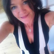 Jules James (@missyjulesbunny)