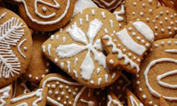 We have plenty of delicious desserts to make ahead for the festive season. 5 Classic Christmas Desserts Howstuffworks