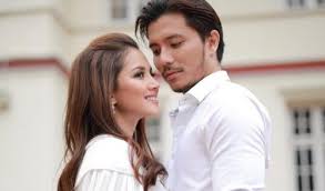 Arti 'kelab malam' di kamus besar bahasa indonesia (kbbi). Fattah Amin Kongsi Video Bercuti Netizen Kecoh Fazura Sudah Ada Baby Bump