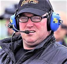 In this fashion, nascar drivers are able to communicate with pit. Fantasy Nascar Racin