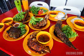 Kedai yang cukup terkenal di cyberjaya kini berada di bangi. Bawal Power Sempoi Cyberjaya Rm15 Seafood Set Malaysia Food Travel Blog