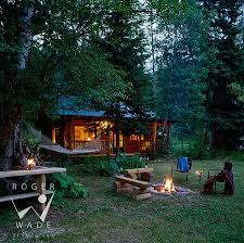 Tiny Cabin In The Woods Such A Relaxing Looking Get Away Spot Cabins In The Woods Cabin Cabins And Cottages