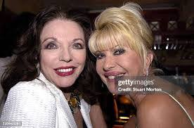 Joan Stuart's Instagram, Twitter & Facebook