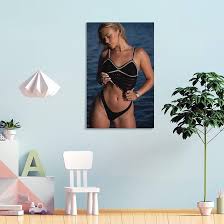 Amazon.com: Katie Sigmond - Póster de actriz de celebridad, modelo 725,  póster de lienzo para decoración de dormitorio, oficina, habitación,  estudio, regalo, estilo marco, 12 x 18 pulgadas : Hogar y Cocina