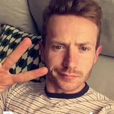 Cameron Cardwell (@captaincard12)