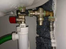 chauffe eau qui fuit que faire chauffe eau chauffe chauffe eau electrique