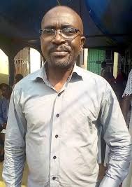 This one sam Larry dey shock as VDM Tell am say their name don cast for  this country hmm Base