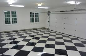 Garage flooring inc offers a wide selection of garage floor rolls in numerous colors and patterns. How To Apply Epoxy Over Vinyl Composite Tile For The Garage All Garage Floors Vinyl Garage Flooring Garage Floor Garage Floor Tiles