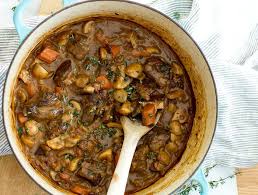Julia Child S Beef Bourguignon The Gourmet Gourmand Recipe Beef Bourguignon Beef Bourguignon Julia Child Beef Steak Recipes