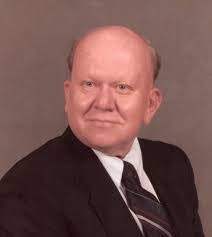 Kenneth Pennell's Instagram, Twitter & Facebook