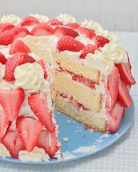 Heavenly Strawberries N Cream Cake Living Well Mom Desserts Cake Recipes Strawberry Desserts