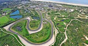 Hierbij verkoop ik 2 tickets voor de formule 1 race in zandvoort 2021 wegens verhindering. Zandvoort Verkoopt Tickets Voor 3 Jaar Autosport Telegraaf Nl