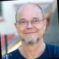 80+ perfiles de «Stoodt»