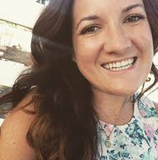 Noelle Goetz's Instagram, Twitter & Facebook