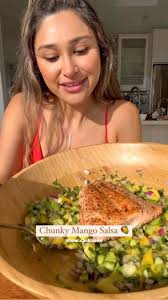 Sacha Lee (mztorres17)