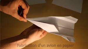 Comment Faire Un Avion en papier qui vole tres bien et longtemps : Un Ex No  Life Bricole - Vidéo Dailymotion