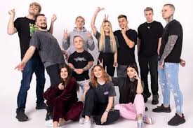 Check spelling or type a new query. Ekipa Czyli Najslynniejsi Polscy Youtuberzy Nagrywaja Plyte Co Na To Znani Raperzy Jest Komentarz Super Express Wiadomosci Polityka Sport