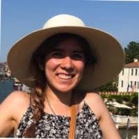 60+ perfiles de «Hoisington»