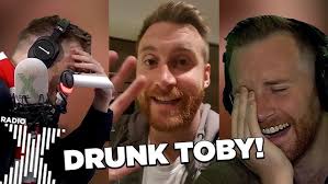 Chris holds a counselling session with Pippa & Toby