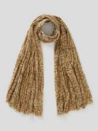 Filtrer echarpe, foulard femme (63) close filter catégorie echarpe foulard taille tu marques lh couleur beige bleu multicolore noir jaune rose marron gris rouge orange vert blanc prix achat rapide ajouter à mes favoris retirer de mes favoris Echarpes Femme Nouvelle Collection 2021 Benetton