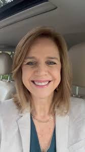 Charlotte Mccaskill's Instagram, Twitter & Facebook