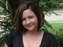 Everyone should choose the hairstyle that gives a perfect look. Short Hair For Fat Girl Suggestions Ud 12 Updated Pic 14 Page 4 Babycenter