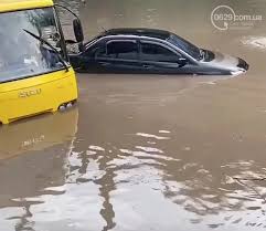 Последние новости мариуполя донецкой области, украина. Novosti Mariupolya Silnyj Liven Zatopil Mashiny I Povalil Derevya