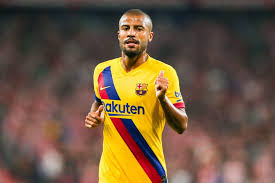 Bienvenido a la página oficial de facebook de rafinha alcantara contacto@rafinhaoficial.com. Official Rafinha Leaves Barcelona For Psg