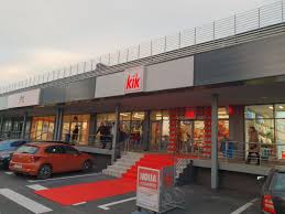 Kik A Deschis Primul Magazin Din București In Bucur Retail Park Retail Park Park Outdoor Decor