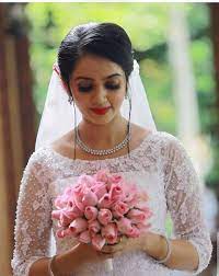 Pin By Jaessy On White Bridal Gowns Christian Wedding Gowns Christian Bride White Bridal Gown