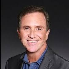 Kerri Hodge's Instagram, Twitter & Facebook