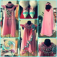 Rock n roll bonbon damen erwachsene 50s socke hop greaser halloween kostüm. Diy Kostum Candygirl Candy Girls Sussigkeiten Kostume Zuckerwatte Kostume