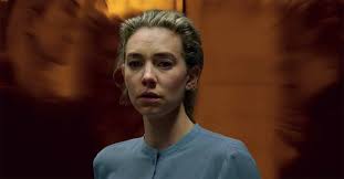 30 mins of this film takes place before the title credits even appear and it's quite possibly the best 30 mins of any film from 2020. Vanessa Kirby Beautifully Underplays A Showy Role In Pieces Of A Woman