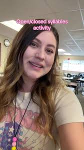 Open/closed syllables activity fir 2nd grade! #teachersoftiktok  #myclassroom #secondgradeteacher #activity #lesson