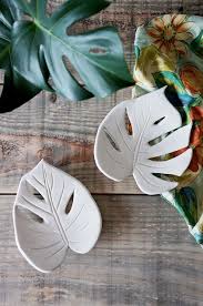 If you make jewellery a lot you might consider investing in aslow cooker to keep your pickle in longer term. Diy Jewelry Tray Takes The Form Of A Leaf