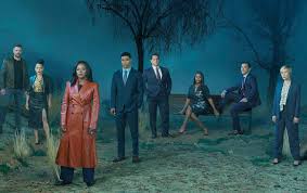 You should follow the same steps to survive an encounter with an axe murderer as you would if you were dealing with to hide from a murderer, look for a room with a window, like a bedroom. Rtl Crime Zeigt Finale Staffel How To Get Away With Murder